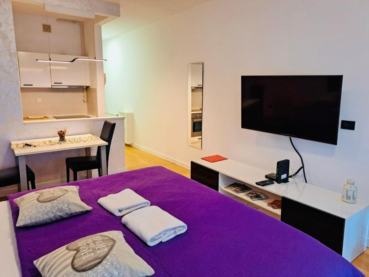 Nova Galerija Studio Ema I Apartman Anita- Parking In Garage Zagreb Ngoại thất bức ảnh